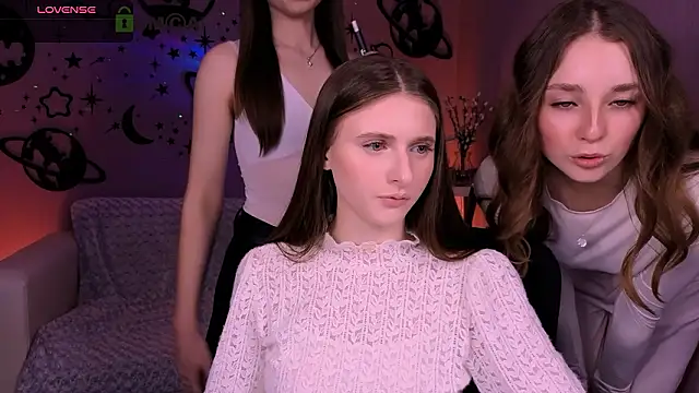 nekky mouse online show from 27, 3, 2026