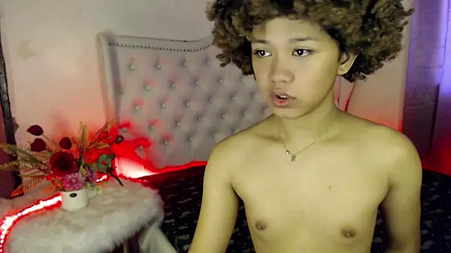 9INCHESHARDCOCK online show from 4, 10, 2025