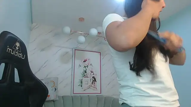 Snapshot of victoria_hernandez_t_ chatting on 6, 5, 2026 victoria hernandez t online show from 6, 5, 2026