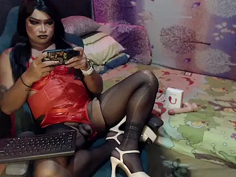 Snapshot of xxXMissCessXxx chatting on 11, 9, 2025 xxXMissCessXxx online show from 11, 9, 2025