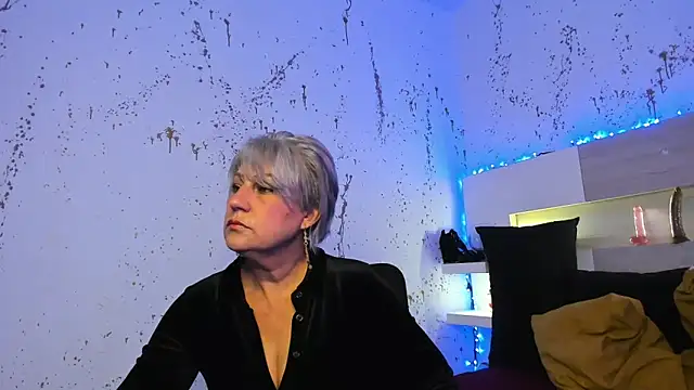 Snapshot of JaddeWalker chatting on 13, 11, 2025 JaddeWalker online show from 13, 11, 2025