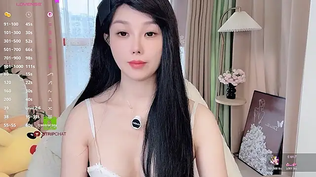 Xiatian520  online show from 3, 11, 2025