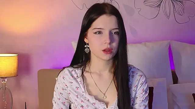 Angel  Rosse online show from 23, 4, 2026