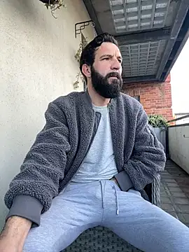 Michel huge online show from 3, 12, 2025