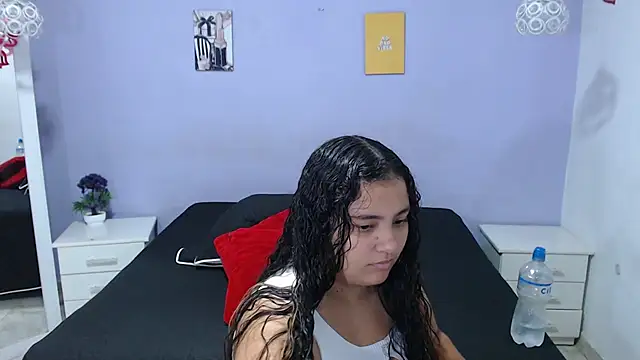 penelope gucci1 online show from 13, 11, 2025