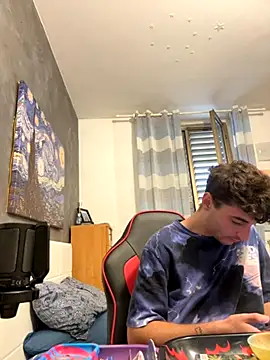 Thelouniost334    online show from 22, 9, 2025