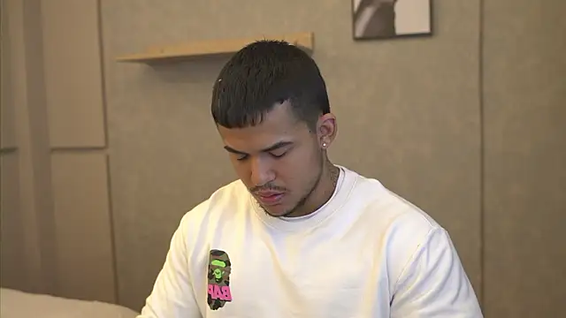 Thiago Valente online show from 2, 3, 2026