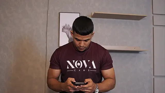 Thiago Valente online show from 25, 4, 2026