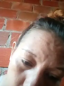 marinita13 online show from 27, 4, 2026