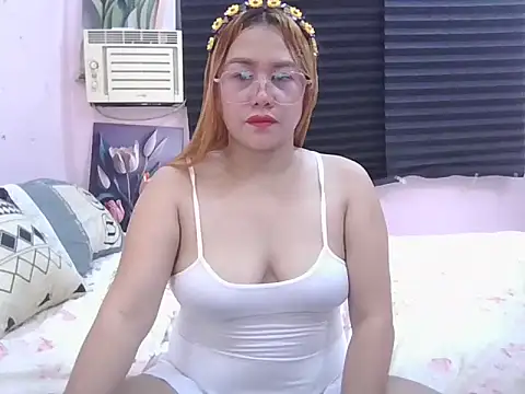 Snapshot of WildPussy4uxx chatting on 11, 1, 2026 WildPussy4uxx online show from 11, 1, 2026