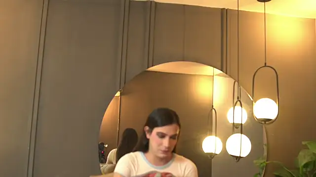 Ariaa Isabell online show from 17, 7, 2026