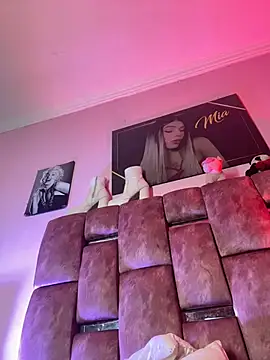 Snapshot of LADY-HOT-SEXY- chatting on 22, 11, 2025 LADY-HOT-SEXY- online show from 22, 11, 2025