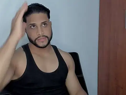 Snapshot of Pier_Simons chatting on 25, 9, 2025 Pier Simons online show from 25, 9, 2025