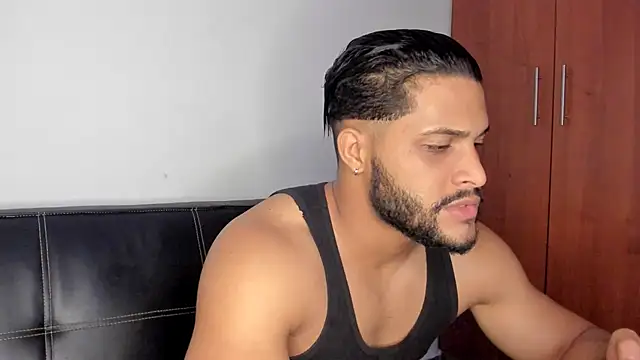 Snapshot of Pier_Simons chatting on 20, 11, 2025 Pier Simons online show from 20, 11, 2025