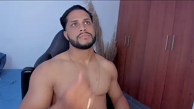 Pier Simons online show from 1, 4, 2026