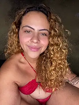 Chloe Leaozinho online show from 18, 4, 2026