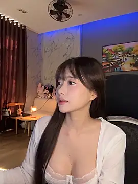 Snapshot of _Meimeibaby_ chatting on 11, 9, 2025 Meimeibaby online show from 11, 9, 2025