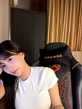 Snapshot of _Meimeibaby_ chatting on 18, 10, 2025 Meimeibaby online show from 18, 10, 2025