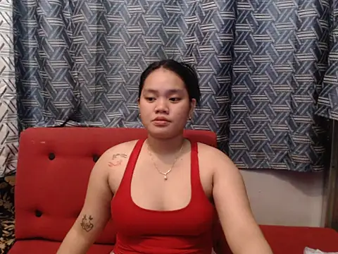 Snapshot of prettykrysgirl chatting on 9, 7, 2026 prettykrysgirl online show from 9, 7, 2026