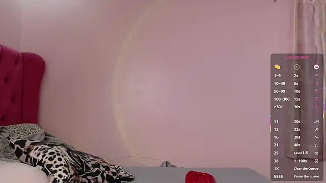 Serenaa rabbit online show from 2, 10, 2025