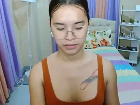 Snapshot of SeductiveAppleTS chatting on 6, 7, 2026 SeductiveAppleTS online show from 6, 7, 2026