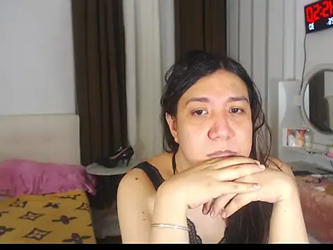 stellahugeX online show from 25, 4, 2026