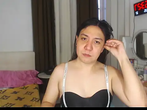 stellahugeX online show from 27, 4, 2026