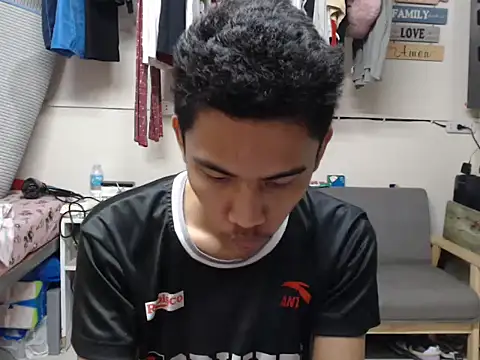 Demure Asian143 online show from 4, 8, 2026