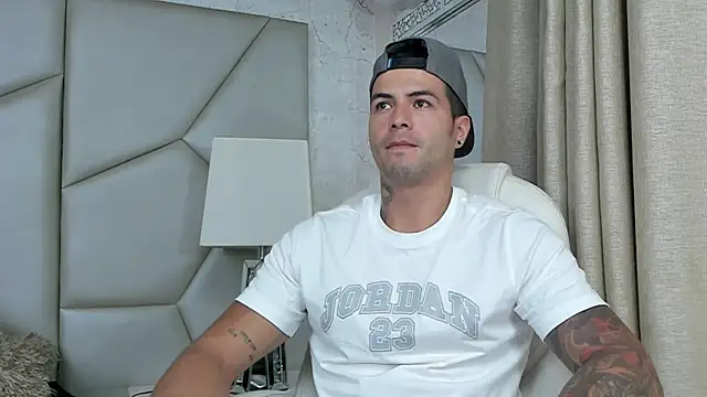 andres-clark92 online show from 21, 9, 2025