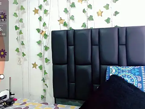 Snapshot of sara_arias00 chatting on 19, 9, 2025 sara arias00 online show from 19, 9, 2025