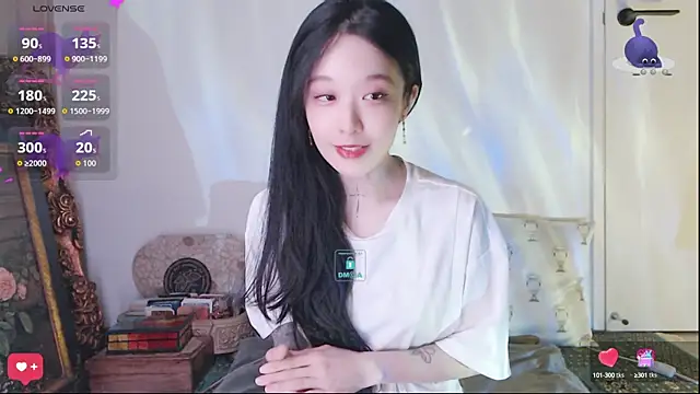 Snapshot of Etherealcat33 chatting on 18, 9, 2025 Etherealcat33 online show from 18, 9, 2025