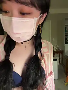 Snapshot of Etherealcat33 chatting on 15, 12, 2025 Etherealcat33 online show from 15, 12, 2025