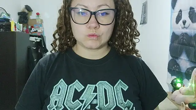 greeneyes nurse online show from 8, 6, 2026