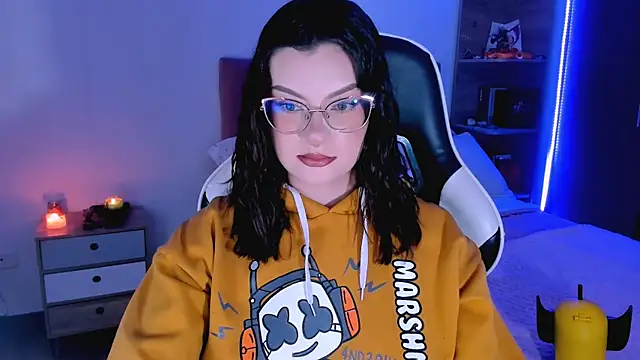 Snapshot of OphelianaRose33 chatting on 23, 9, 2025 OphelianaRose33 online show from 23, 9, 2025