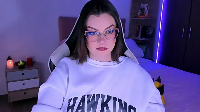 Snapshot of OphelianaRose33 chatting on 17, 11, 2025 OphelianaRose33 online show from 17, 11, 2025