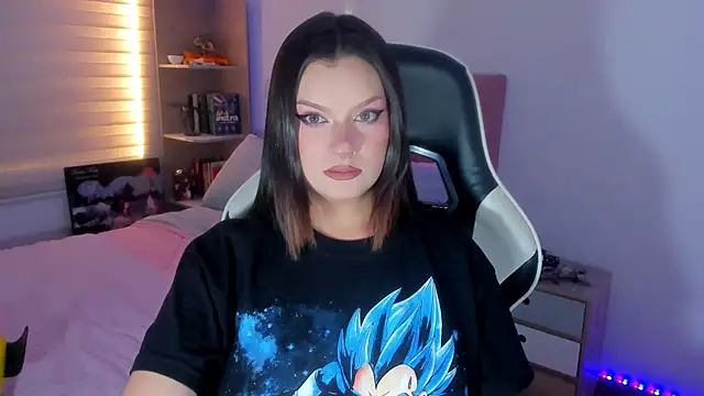 OphelianaRose33 online show from 1, 7, 2026