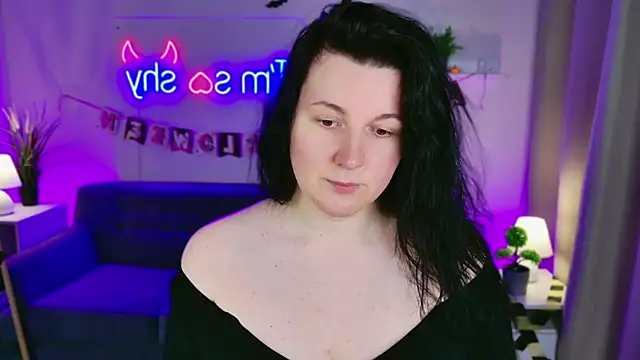 love me  tonight  online show from 22, 10, 2025