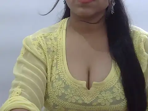 LIYO  online show from 26, 6, 2026