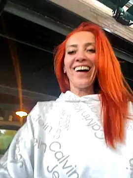 MikaelaBloom online show from 11, 10, 2025