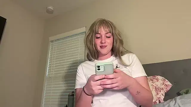 Snapshot of anamira1 chatting on 9, 3, 2026 anamira1 online show from 9, 3, 2026