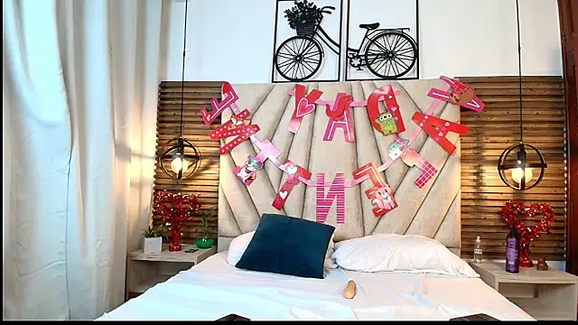 Cinthiabaker online show from 18, 9, 2025