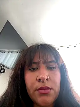 Snapshot of Linda_Bellucci chatting on 5, 10, 2025 Linda Bellucci online show from 5, 10, 2025