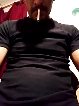 Snapshot of Golonzo1996 chatting on 27, 10, 2025 Golonzo1996 online show from 27, 10, 2025