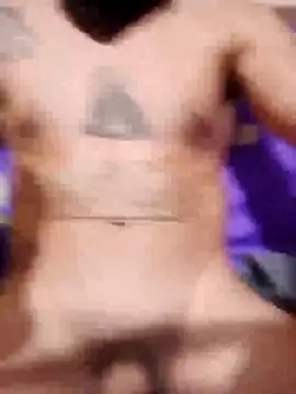 Snapshot of Golonzo1996 chatting on 22, 11, 2025 Golonzo1996 online show from 22, 11, 2025