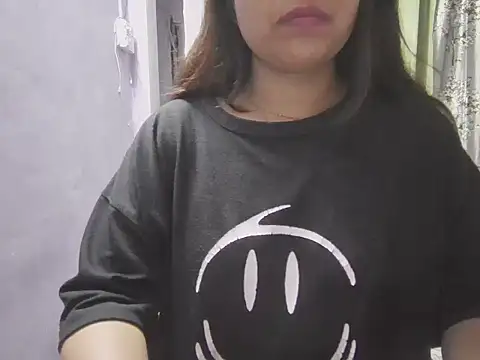 Naina 007 online show from 6, 10, 2025