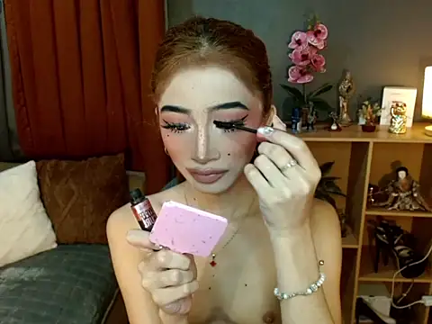 sweetcumcara online show from 22, 4, 2026