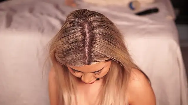 Monique Celeste online show from 21, 3, 2026