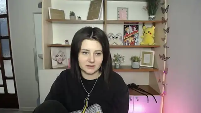 Katrin kiss  online show from 27, 3, 2026