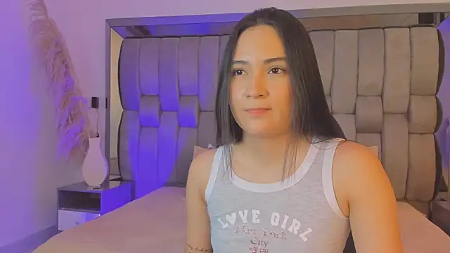 EmmaBeel online show from 9, 6, 2026