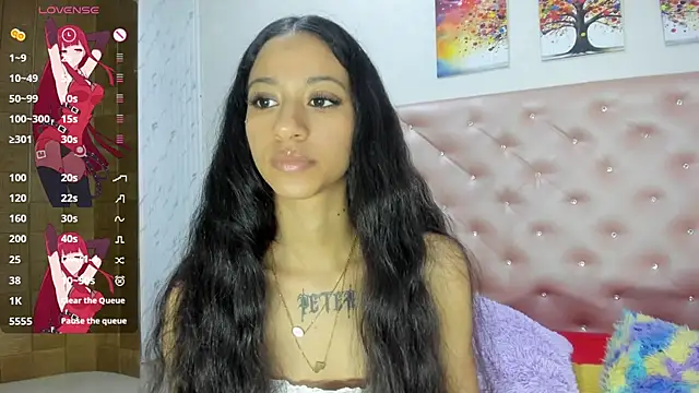 Snapshot of MegannBabby chatting on 17, 10, 2025 MegannBabby online show from 17, 10, 2025